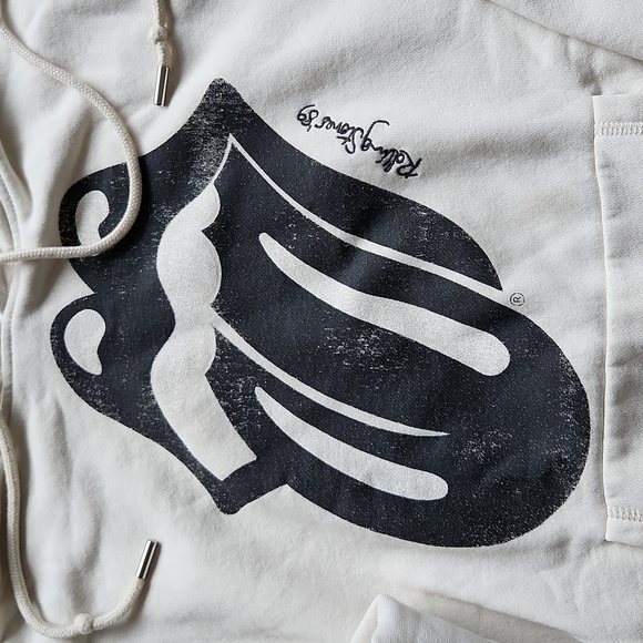 Ivory colored hoodie - Picture 2 of 4